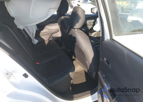 2024 Nissan Kicks Sv из США, поврежденный, VIN 3N1CP5CV6RL472364